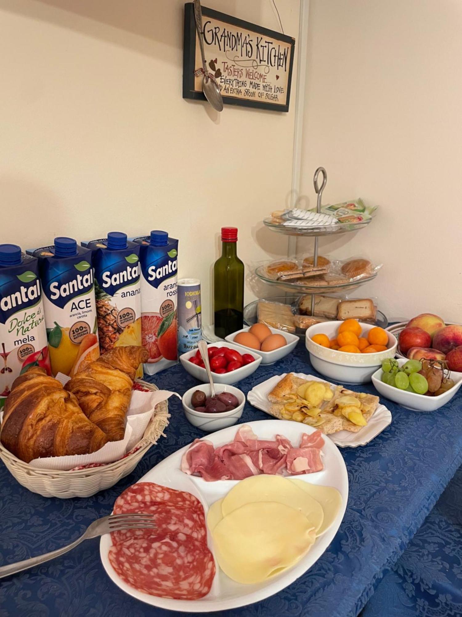 Casa Famiani Bed&Breakfast Letojanni Esterno foto